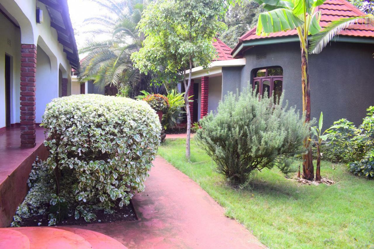 Ngorongoro Lodge Karatu Kültér fotó